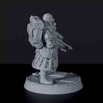Miniature of Gunther Rivoha warrior with backpack and crossbow - dedicated set for Vampire Hunters RPG army
