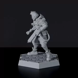 SCI-FI male human fighter with futuristic gun and steel arm implant - Vee for Gridwars tabletop wargame